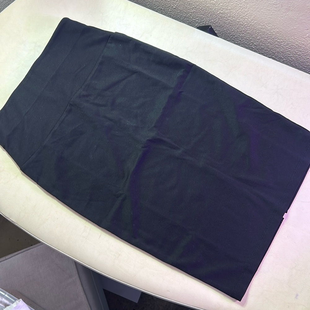 Tight stretchy pencil skirt